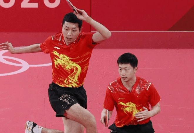 英格兰队横扫法国队，许昕惊艳四座