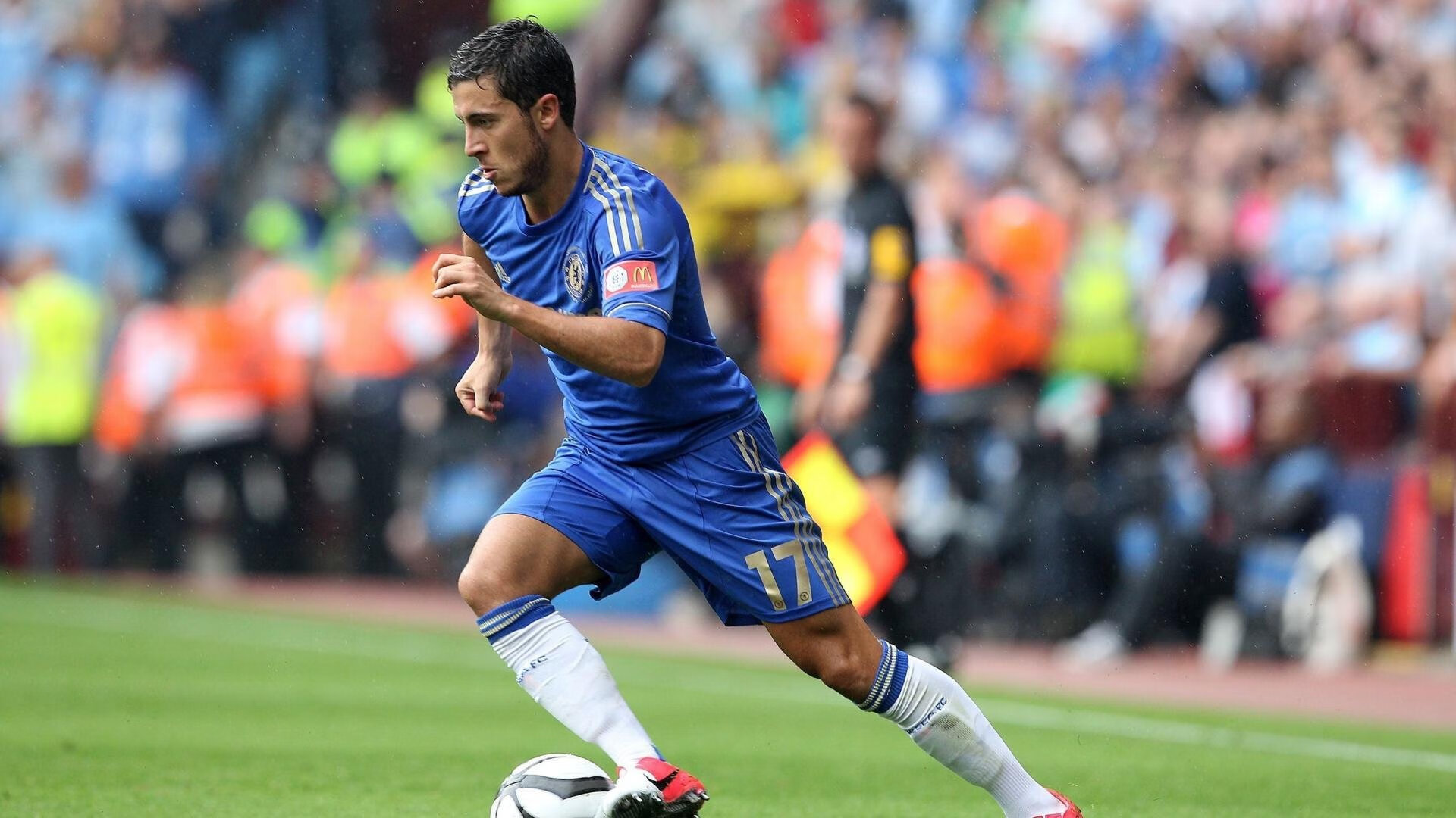 C罗成为胜负手，牙买加拿下曼联，一场比赛，三重隐喻