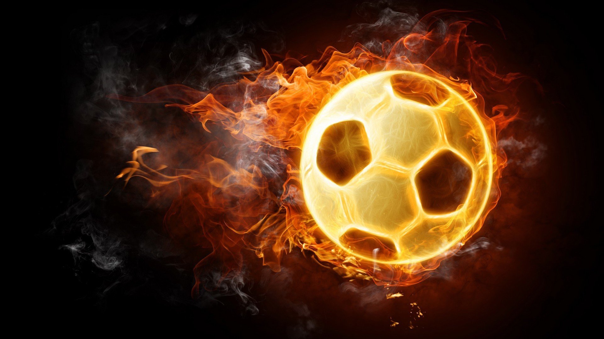 意甲焦点战之夜,姆巴佩关键时刻站出来