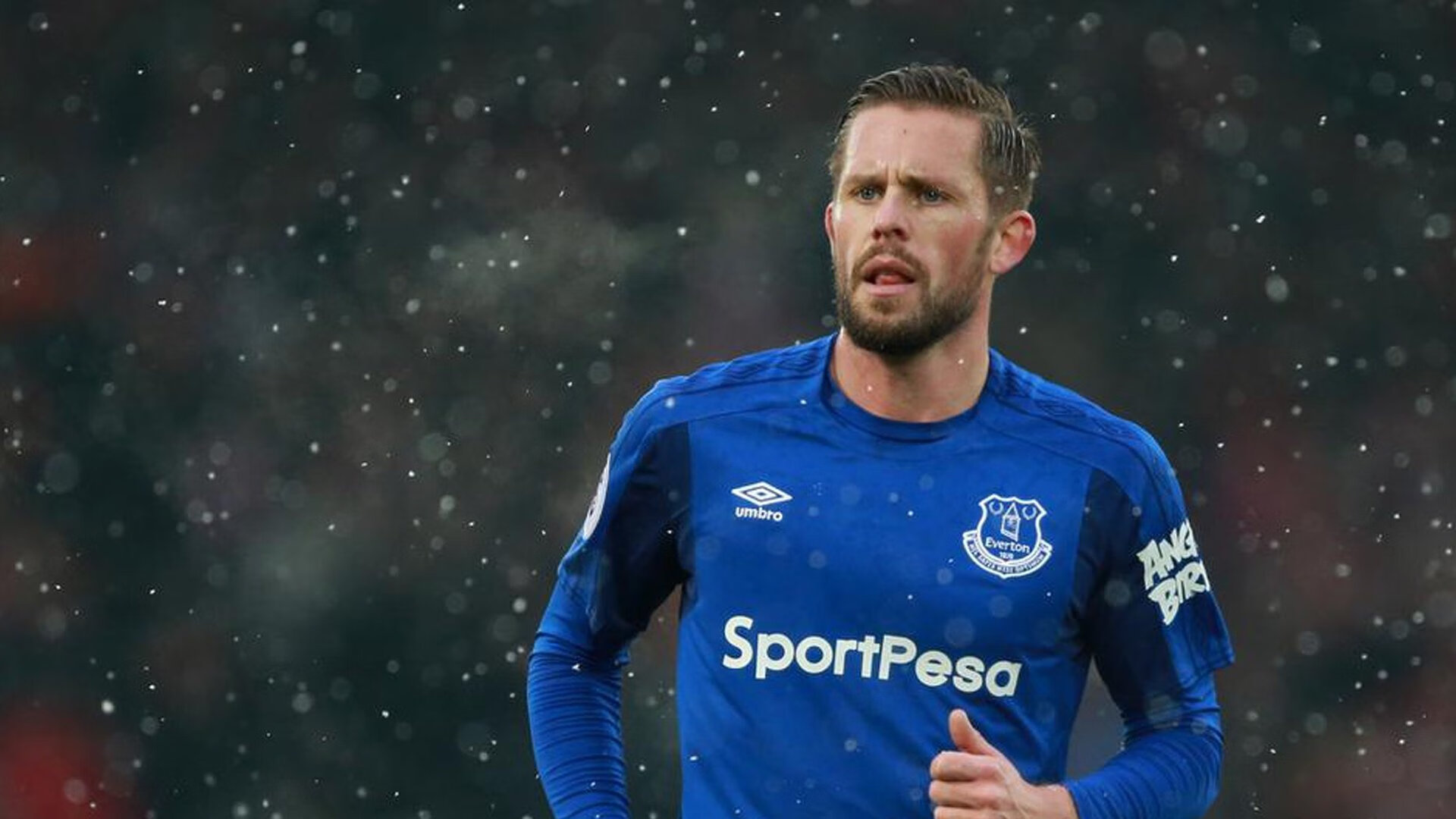 迪亚斯爆发,苏格兰末节带走波兰,一场胜利与一个国家的足球觉醒